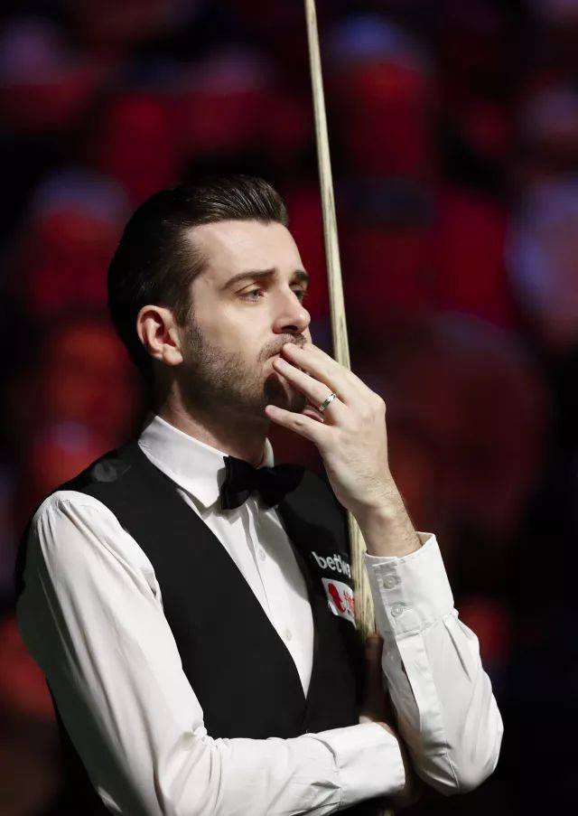 里夫斯夏天“自由战”，湖人阵容大变革，未来值得期待