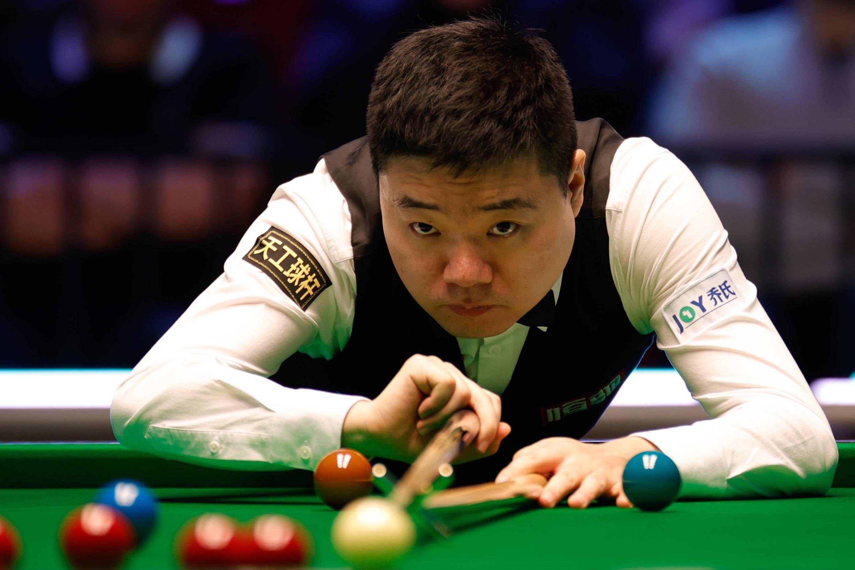 他即将面对 他即将面对